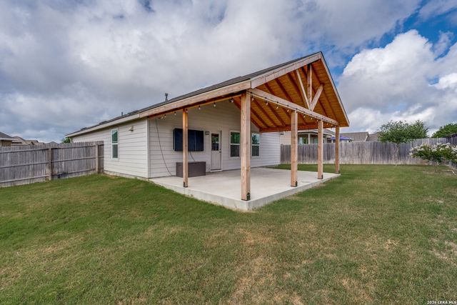 10535 Hammock Hill, Converse, TX 78109