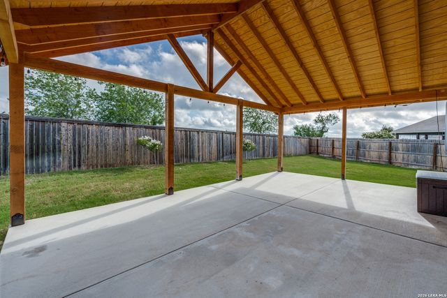 10535 Hammock Hill, Converse, TX 78109