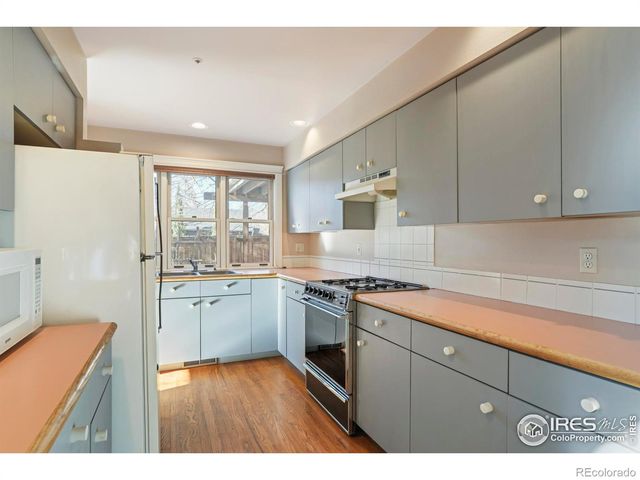 2225 Pine Street, Boulder, CO 80302