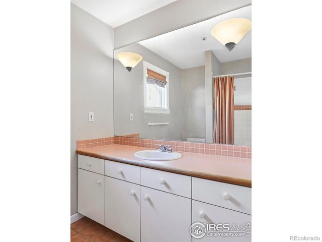 2225 Pine Street, Boulder, CO 80302