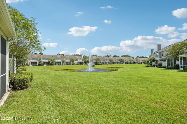11000 CASTLEMAIN Circle E, Jacksonville, FL 32256