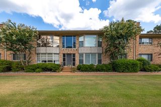 4400 Poplar Ave Apt 31, Memphis, TN 38117