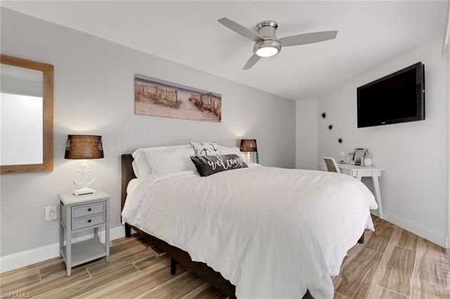25850 Hickory BLVD 102, Bonita Springs, FL 34134