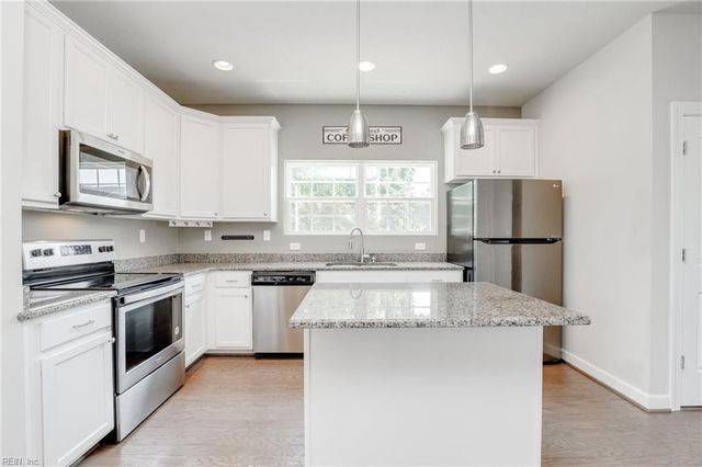 901 13th ST, Virginia Beach, VA 23451