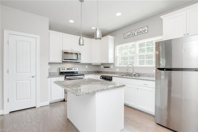 901 13th ST, Virginia Beach, VA 23451