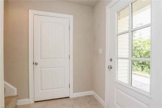 901 13th ST, Virginia Beach, VA 23451