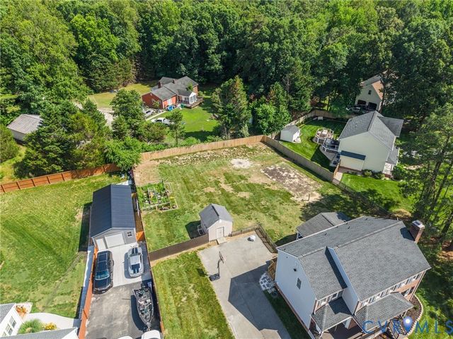 13901 Berkley Davis Dr, Chesterfield, VA 23838