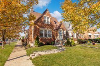6358 S Keeler Avenue, Chicago, IL 60629