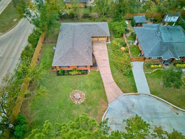 1803 Sea Queen Court, Houston, TX 77008