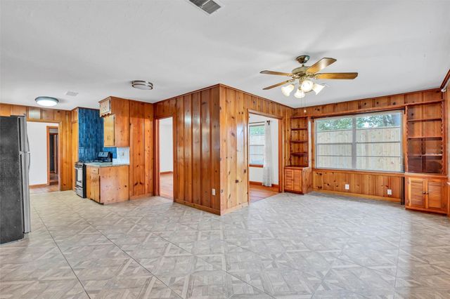1803 Sea Queen Court, Houston, TX 77008
