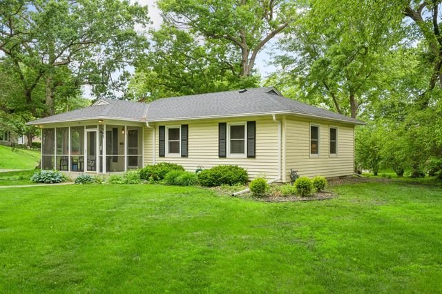 1501 Valders Avenue N, Golden Valley, MN 55427