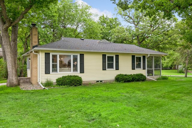1501 Valders Avenue N, Golden Valley, MN 55427