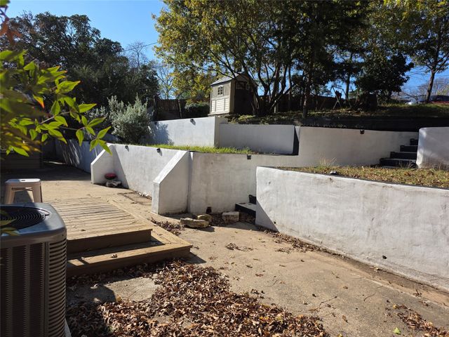 3449 Oak Creek Circle, Dallas, TX 75227