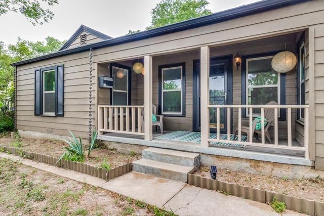 3449 Oak Creek Circle, Dallas, TX 75227