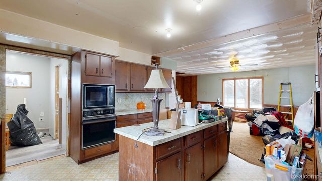 2770 N Geeck Road, Vernon Township, MI 48817