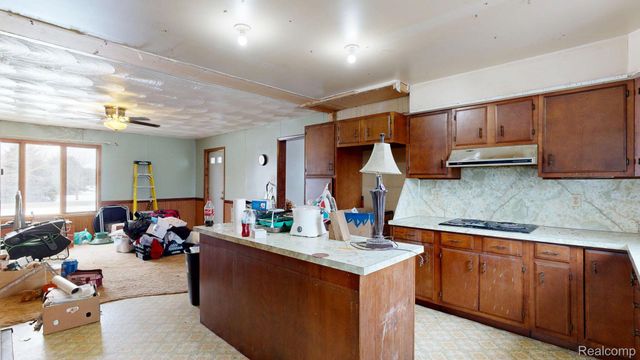 2770 N Geeck Road, Vernon Township, MI 48817