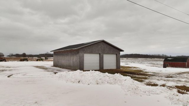 2770 N Geeck Road, Vernon Township, MI 48817