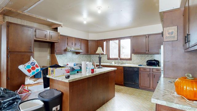 2770 N Geeck Road, Vernon Township, MI 48817