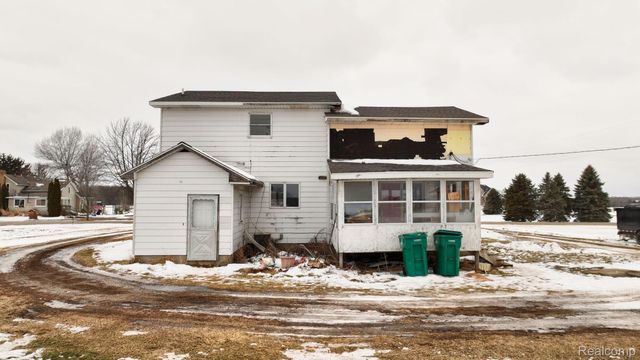 2770 N Geeck Road, Vernon Township, MI 48817