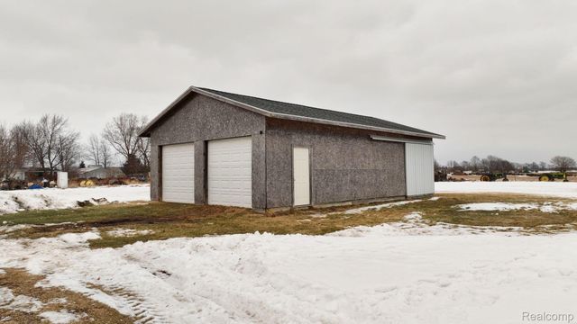 2770 N Geeck Road, Vernon Township, MI 48817