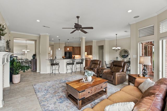 520 Camilla Lane, Lantana, TX 76226