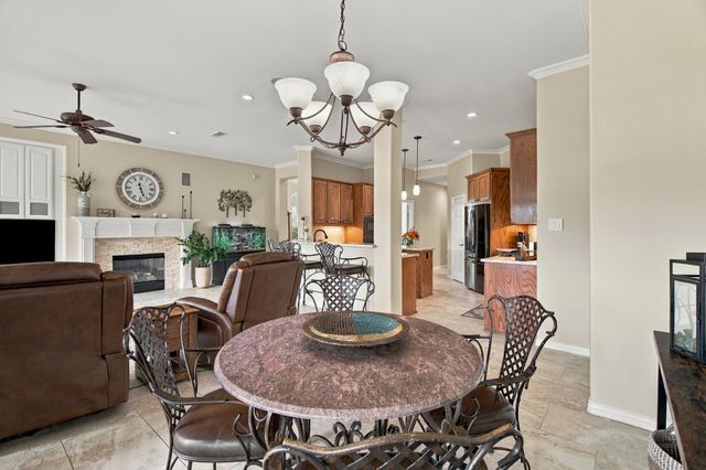 520 Camilla Lane, Lantana, TX 76226