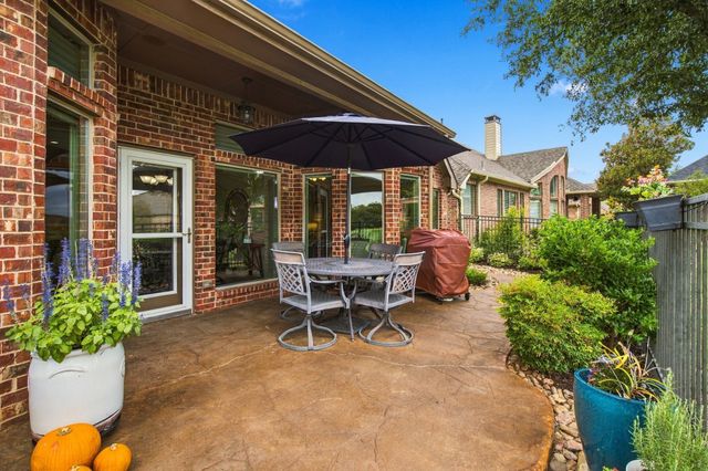 520 Camilla Lane, Lantana, TX 76226