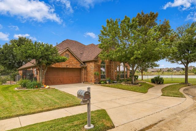520 Camilla Lane, Lantana, TX 76226