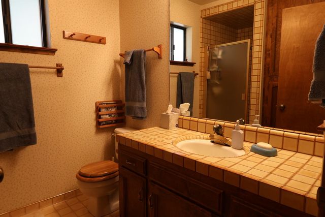 42045 Jeffrey Lane, Shaver Lake, CA 93664