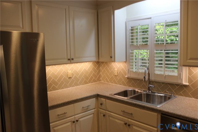 3819 Pebble Creek Rd, Midlothian, VA 23112