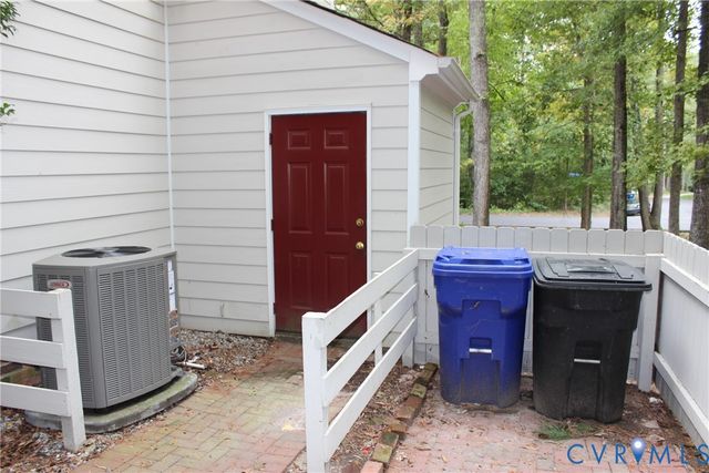 3819 Pebble Creek Rd, Midlothian, VA 23112