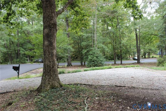 3819 Pebble Creek Rd, Midlothian, VA 23112