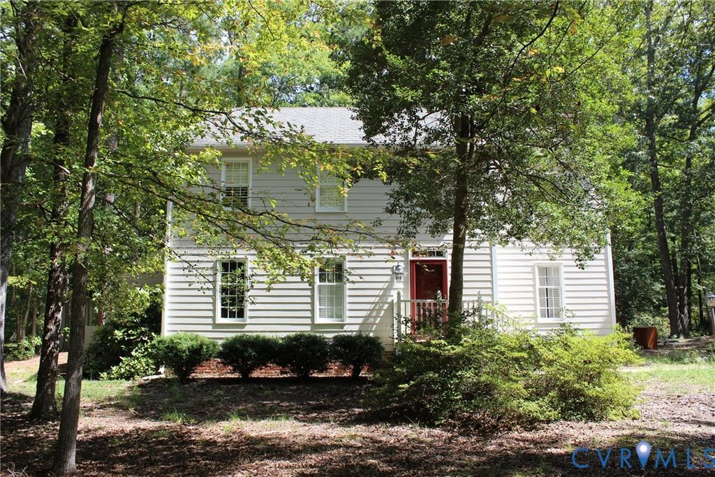 3819 Pebble Creek Rd, Midlothian, VA 23112