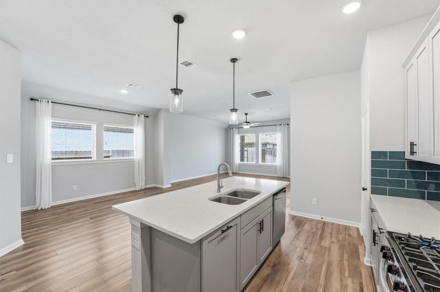 1338 Lakeside Creek Road, Magnolia, TX 77354