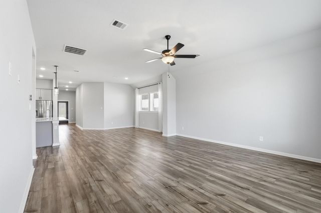 1338 Lakeside Creek Road, Magnolia, TX 77354