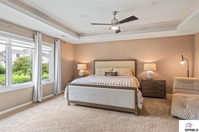 4205 N 195 Street, Elkhorn, NE 68022