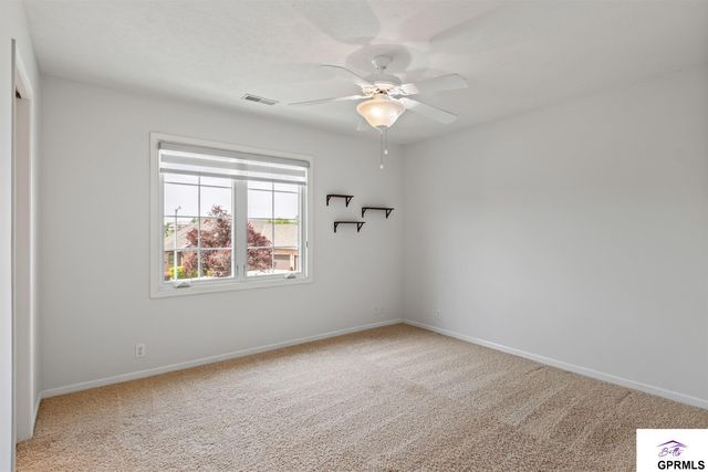 4205 N 195 Street, Elkhorn, NE 68022