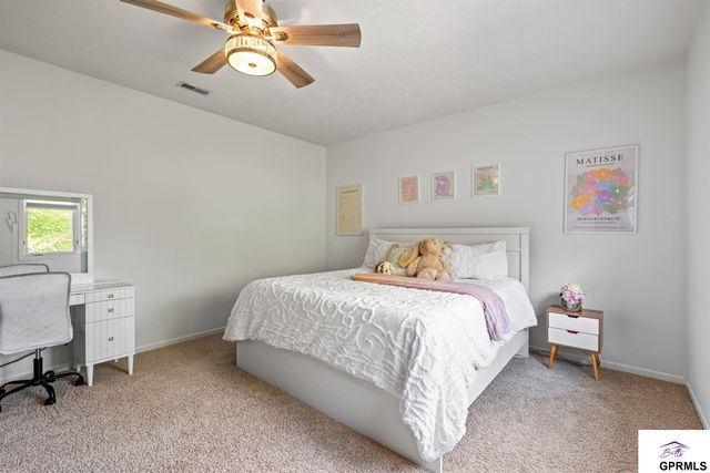 4205 N 195 Street, Elkhorn, NE 68022