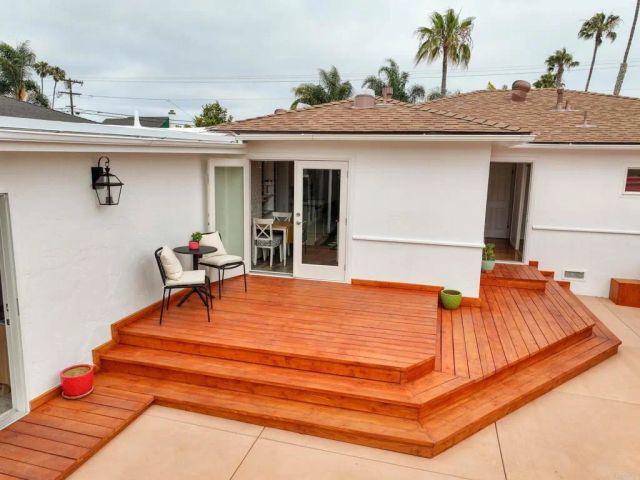 1204 California Street, Oceanside, CA 92054