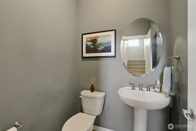 2233 Mill Street NE, Olympia, WA 98506