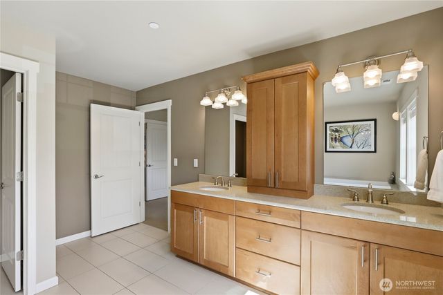 2233 Mill Street NE, Olympia, WA 98506