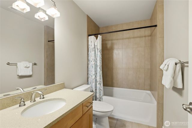 2233 Mill Street NE, Olympia, WA 98506