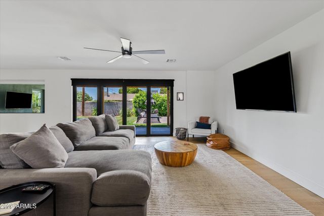 6706 N 12TH Way, Phoenix, AZ 85014