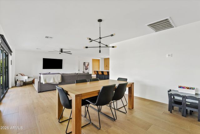 6706 N 12TH Way, Phoenix, AZ 85014