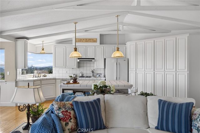 11200 Santa Ana Road, Atascadero, CA 93422