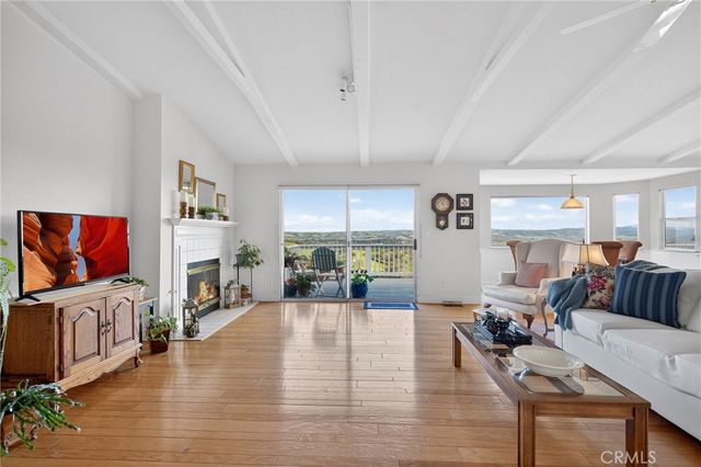 11200 Santa Ana Road, Atascadero, CA 93422