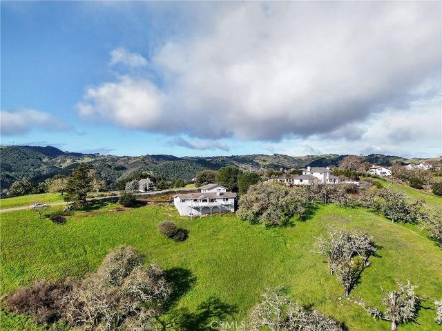 11200 Santa Ana Road, Atascadero, CA 93422