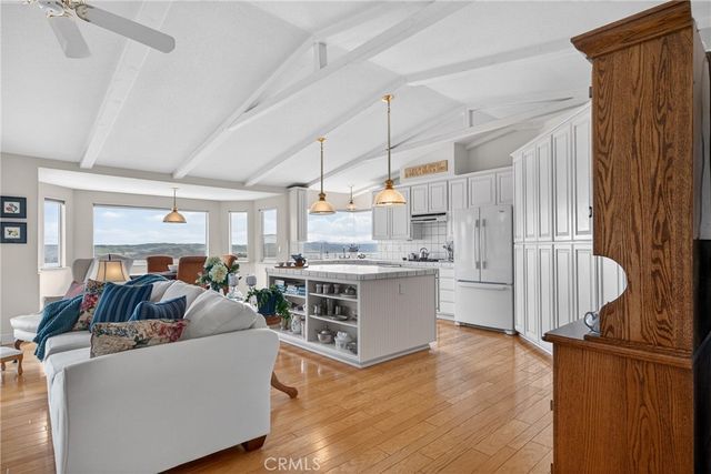 11200 Santa Ana Road, Atascadero, CA 93422