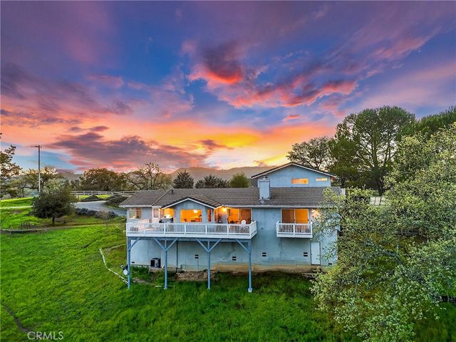 11200 Santa Ana Road, Atascadero, CA 93422