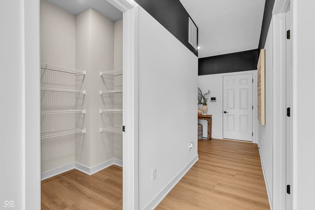 9864 Canterwood Lane, Fishers, IN 46038